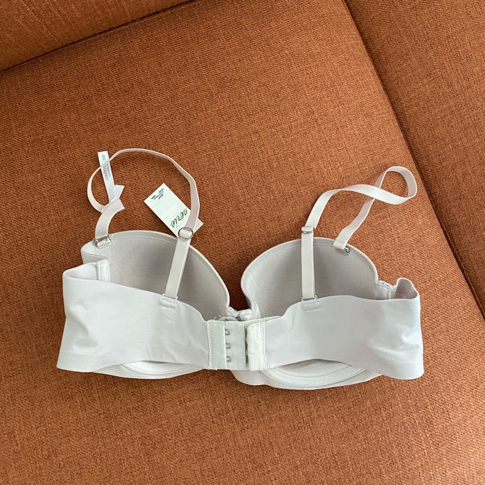 • Aerie • Strapless Bra - Picture 2 of 3